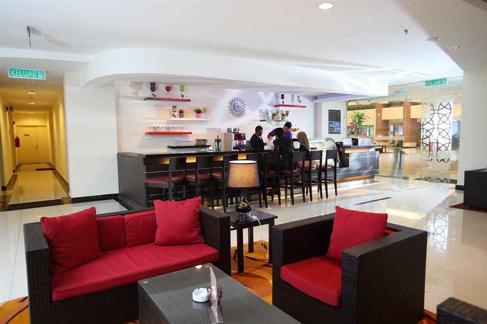 Raia Hotel & Convention Centre Terengganu Kuala Terengganu Extérieur photo